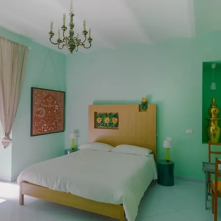 Tarshito Gallery House בית הארחה
