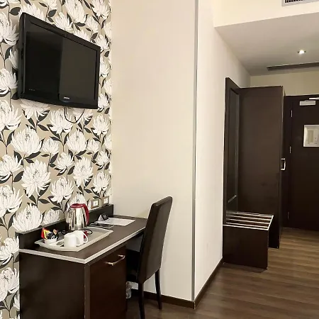 Hotel Catone District Rzym