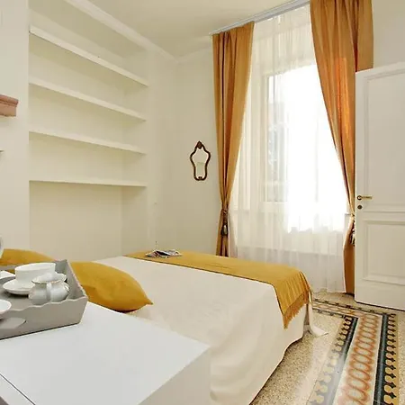 Apartment Elegant In The Heart Of Rome-navona Area
