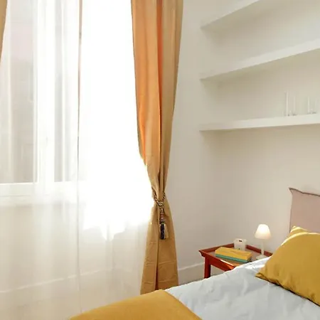 Apartment Elegant In The Heart Of Rome-navona Area