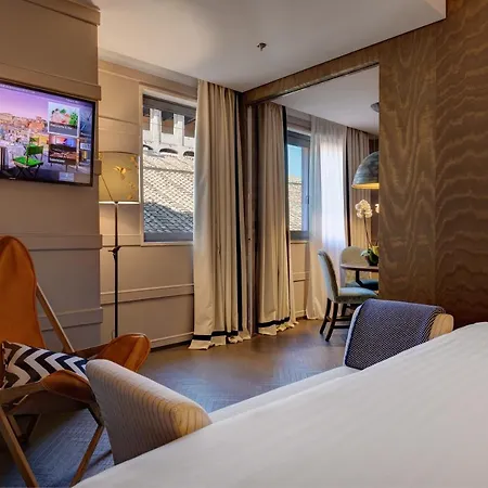 Singer Palace Hotel 5*