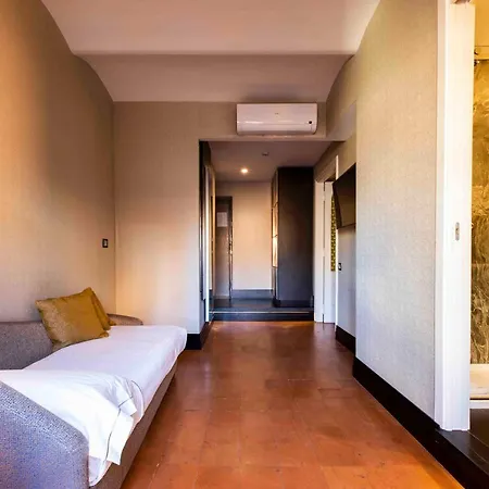 Unica Aparthotel Rome