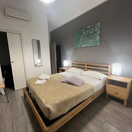 Guest house Etruska Porta Pia 2*