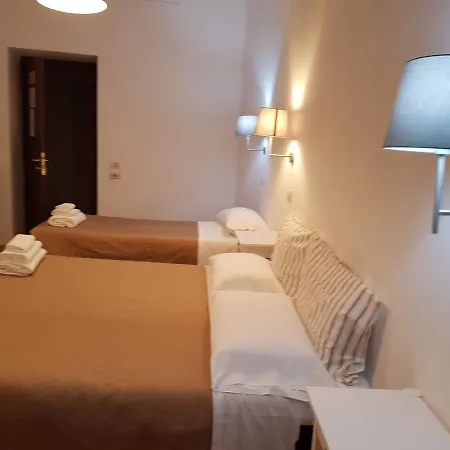 Guest house Gulliver's Rome
