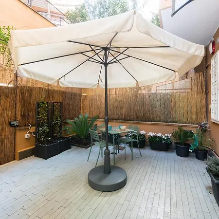 Casa Vegezio Near Vatican Museum And Metro Cipro Private Garden Check-in From 3 Pm To 10 Pm Prázdninový dům *