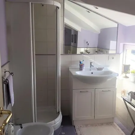 Lovely Independent Mini-apartment In * Rome