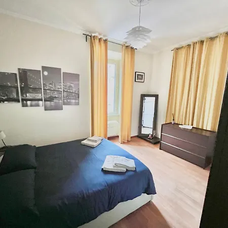 Piazza Bologna Rm Perris House * Rom
