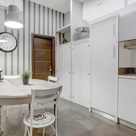 Guest house Capo D'africa 30 - Colosseo 3*