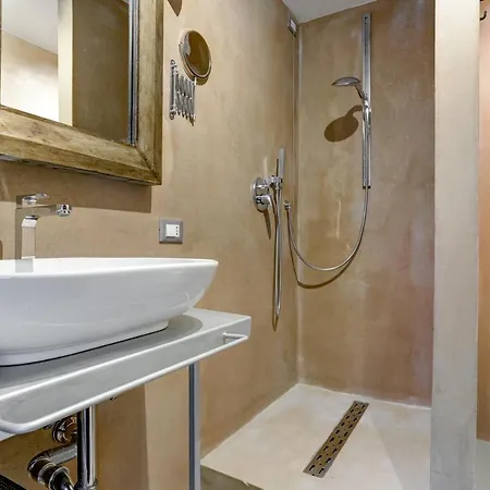Capo D'africa 30 - Colosseo Guest house