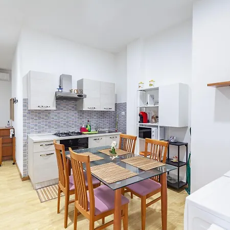 Alloggi Costantini Metro Battistini Guest house Rome