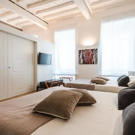 Ebl Luxury روما