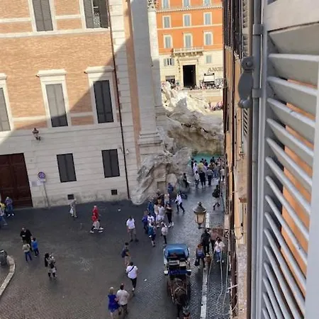 Holiday home Vhometrevi Rome