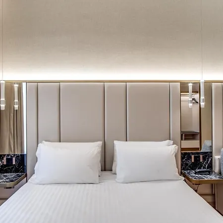 Cc Palace Hotel 4*