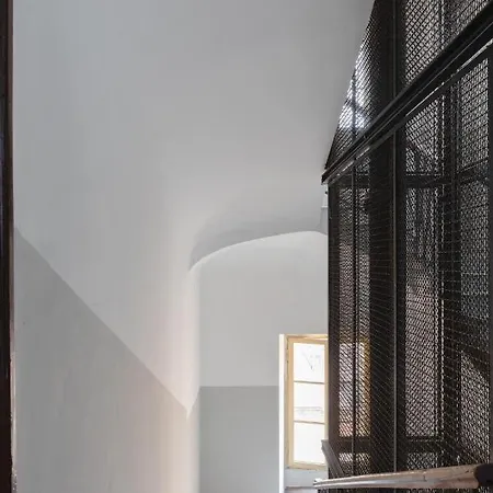 Station - Zeno 02 Apartment *
