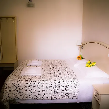 St. Peter Bed & Breakfast 2*