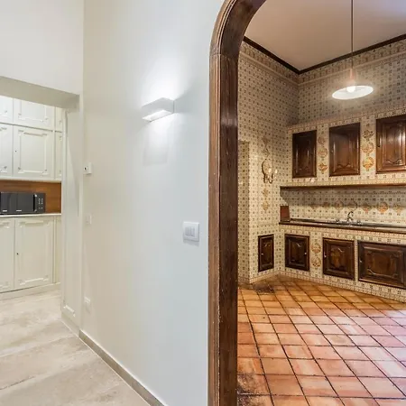 Apartment Luxury Cola