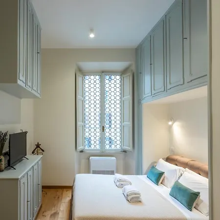 Luxury Cola Apartment Rome