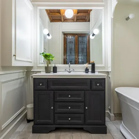 Luxury Cola Apartment Rome
