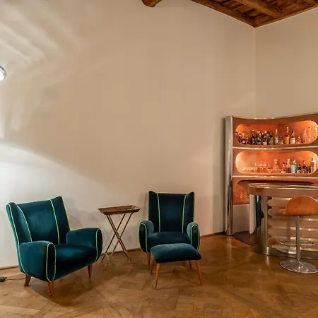 Chic And Style In Historical Via Giulia