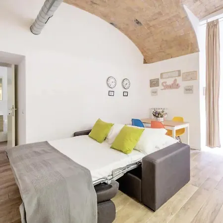 Apartment New-big Honey Colosseum 4bdr + 2sofa Bed A/c Rome