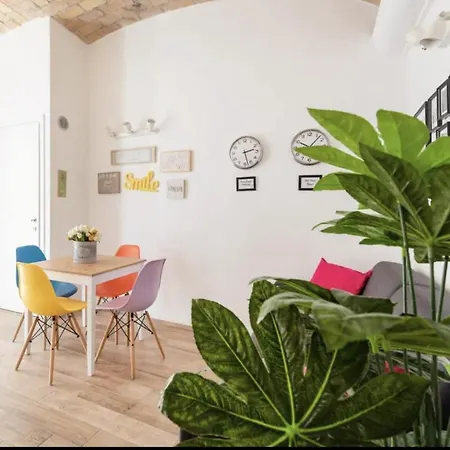 New-big Honey Colosseum 4bdr + 2sofa Bed A/c Apartment *
