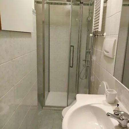 Babuino House Konukevi Roma