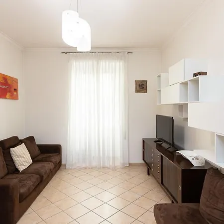 Acaia By In Apartment