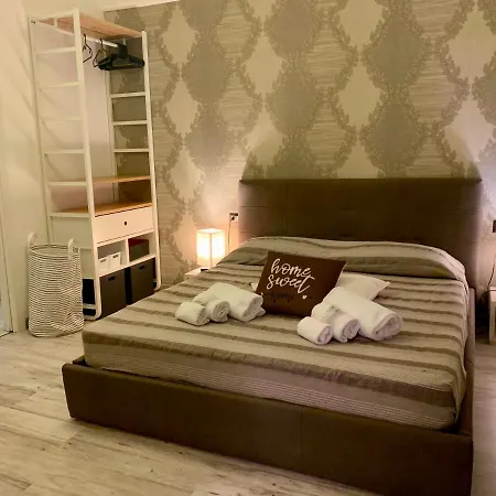 Casa Vicenza 3* Rome