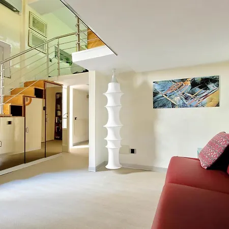 Ych-loft Margutta Per Smart Worker Apartment Rome