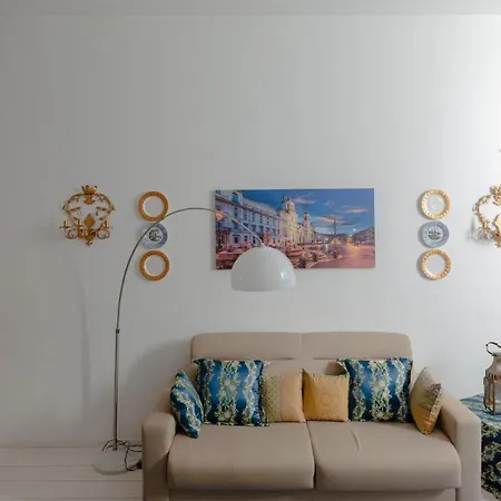My In The Center Apartment *