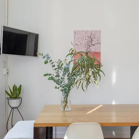 Apartment Iflat Clementina Of The Hill *