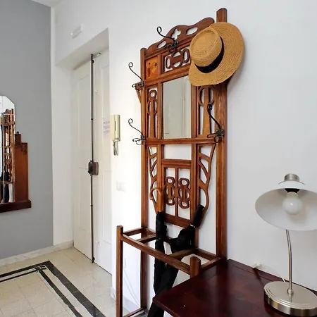 Dandolo In Trastevere By Halldis Apartment