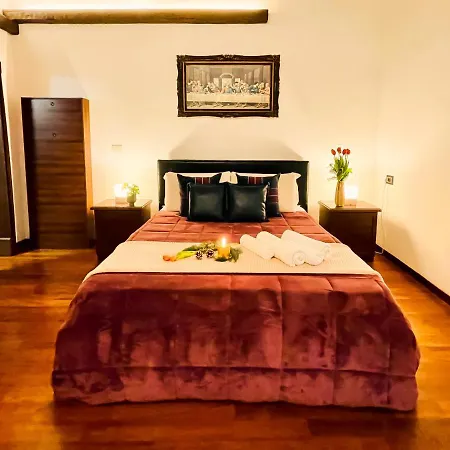Trevi Fountain Luxury Apartment *