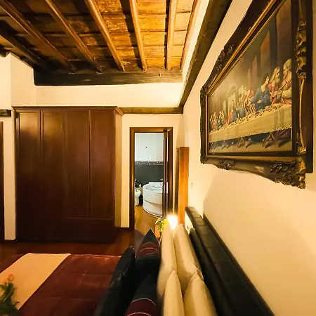 Apartment Trevi Fountain Luxury Rome