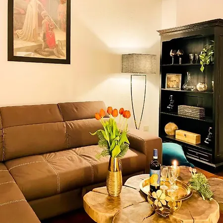 Trevi Fountain Luxury Apartment *