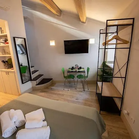 Apartment La Casa Degli Osti 3 - Piazza Navona Rome