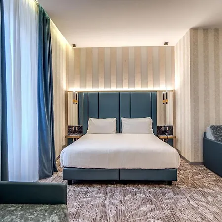 Hotel Cc Palace 4*