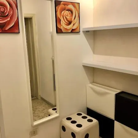 Holiday home Isola Roger - Con Giardino A
