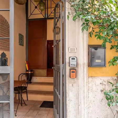 Holiday home Majestic Trastevere Rome