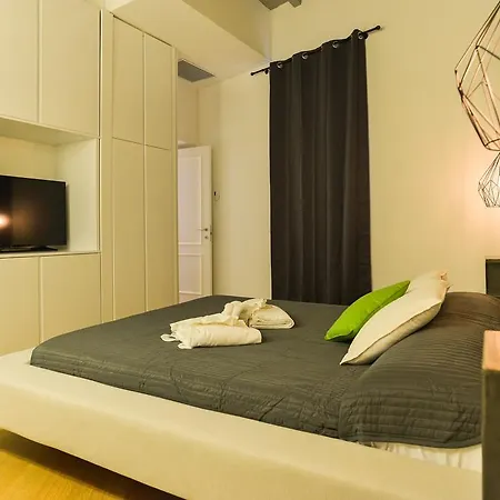 Eve Luxury Pantheon
