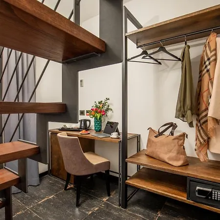 Navona Essence Hotel
