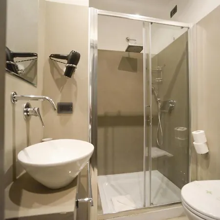 Bed & Breakfast Romerooms Rome