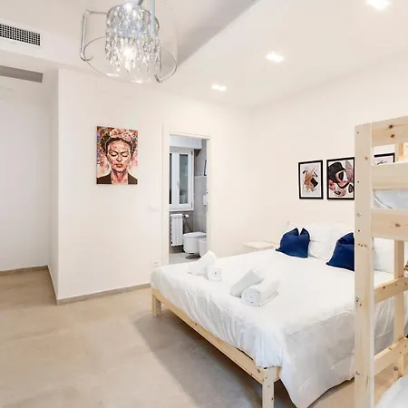 Easystayrome 10 Pax 3 Baths 1 Min From Metro Apartamento *