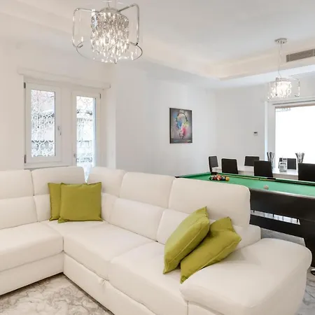 Apartment Easystayrome 10 Pax 3 Baths 1 Min From Metro Rome