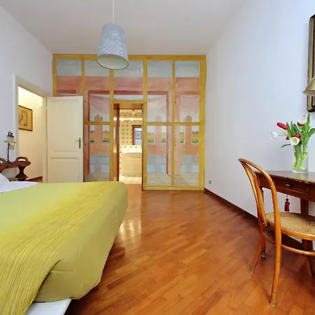 Navona Apartment, Large And Comfortable Apartment *