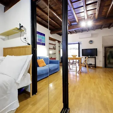 Apartment Trilussa