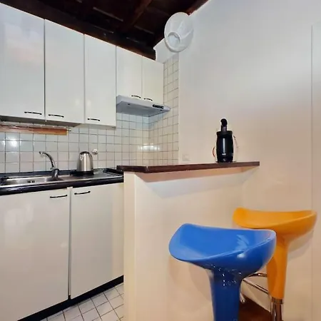 Apartment Trilussa Rome