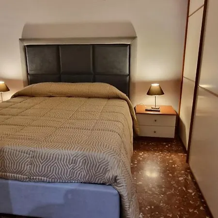 Bam Bam Tiburtina Apartament *
