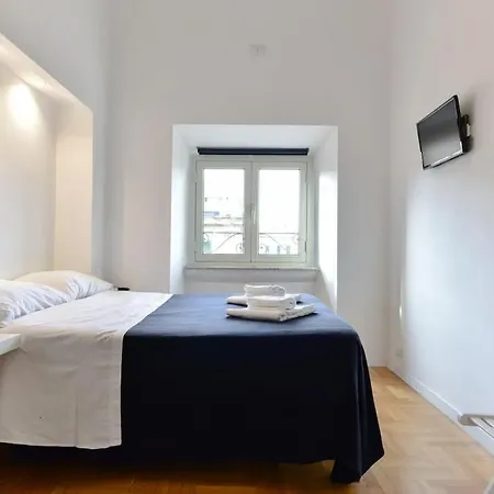 Stunning St.peter's Apartment Rome