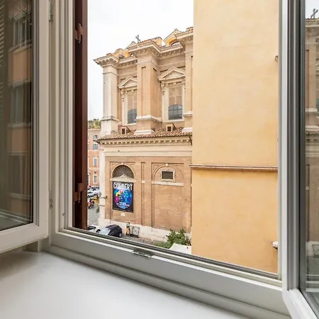 Iflat The Flowers Of Apartment Rome